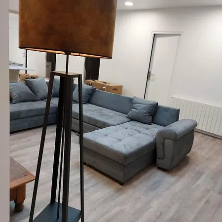 Loft 8 Grand 8 Ideal Groupes Pros Et Familles * Saint-Étienne-du-Rouvray