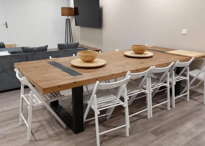 Appartement Loft 8 Grand 8 Ideal Groupes Pros Et Familles Saint-Étienne-du-Rouvray